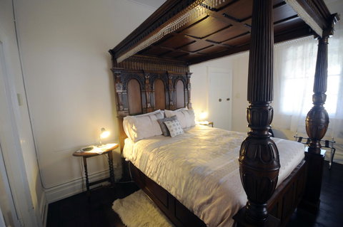 My Place Colonial Accommodation - New Castle Holiday 21