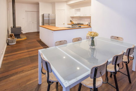 Buxton Thomas - New Castle Holiday 2