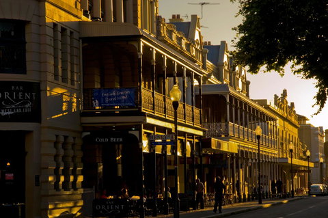 Studio 305 - New Castle Holiday 13