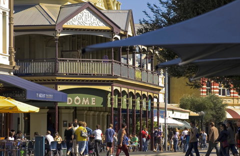 Studio 305 - New Castle Holiday 15