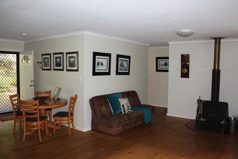 Francisca\'s Cottage - New Castle Holiday 4