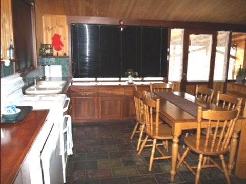 Pemberton Old Picture Theatre Holiday Apartments - New Castle Holiday 7