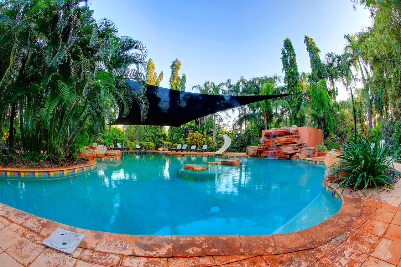 Minyirr WA New Castle Holiday