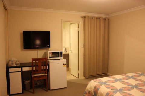 Arcadian Bed & Breakfast - New Castle Holiday 5