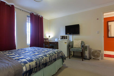 Arcadian Bed & Breakfast - New Castle Holiday 24