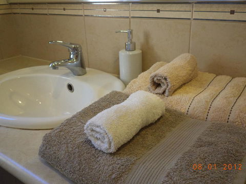 Arcadian Bed & Breakfast - New Castle Holiday 14