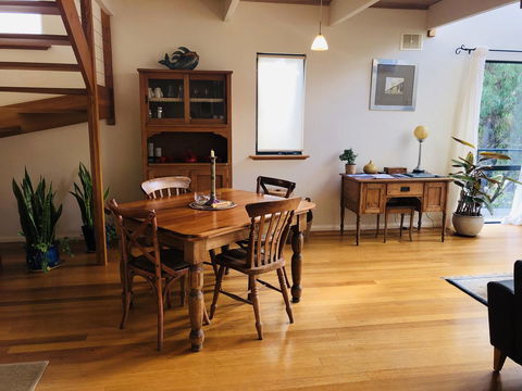 Zephyr Studio - New Castle Holiday 7
