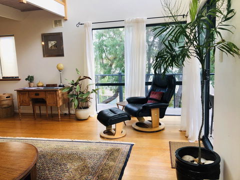 Zephyr Studio - New Castle Holiday 4