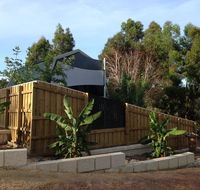 Dunsborough Barn Stay - New Castle Holiday