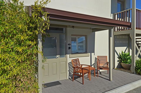 Albany Central Apartments - New Castle Holiday 9