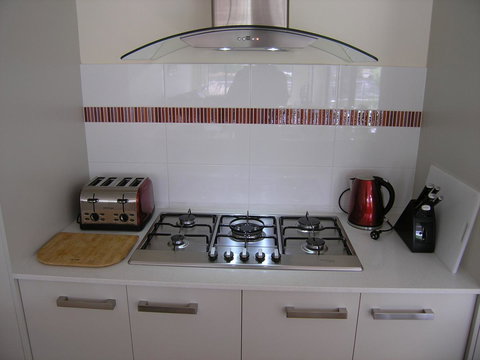 Swan Valley Townhouse - New Castle Holiday 16