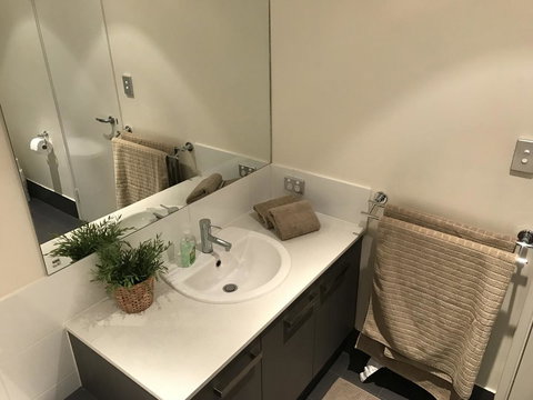 Swan Valley Townhouse - New Castle Holiday 28