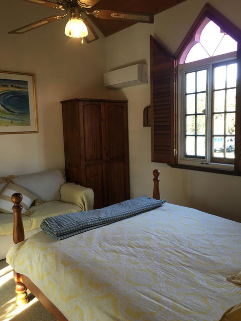 RoseMoore Bed & Breakfast - New Castle Holiday 5