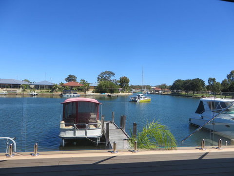 Yunderup Kannie Kottage - New Castle Holiday 12