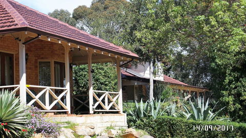Eleebana Guest House - New Castle Holiday 16