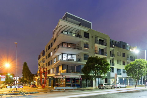 The Executive Penthouse - New Castle Holiday 23