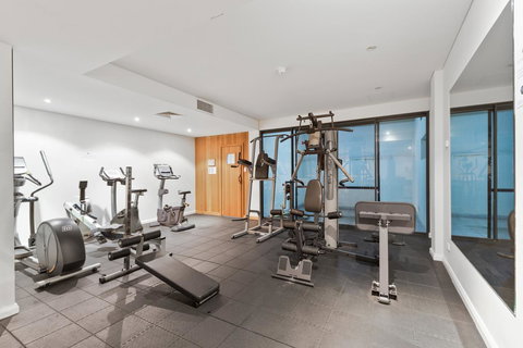 The Executive Penthouse - New Castle Holiday 21