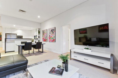 The Executive Penthouse - New Castle Holiday 7