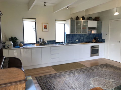 Orion Studio With Ocean Views - New Castle Holiday 6
