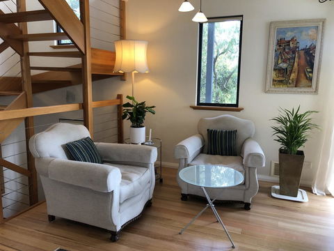 Orion Studio With Ocean Views - New Castle Holiday 8