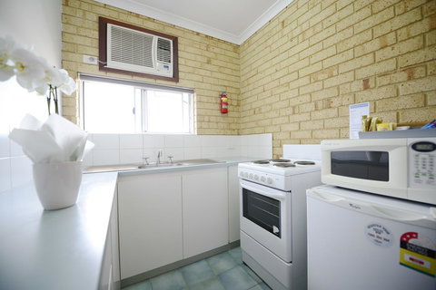 The Jetty Resort - New Castle Holiday 40