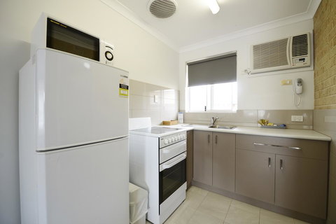 The Jetty Resort - New Castle Holiday 3