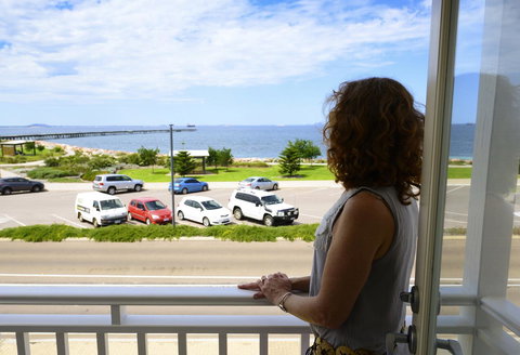 The Jetty Resort - New Castle Holiday 13