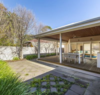 Inner Western Suburbs Retreat - New Castle Holiday