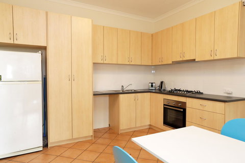 230 Alice Street - New Castle Holiday 10