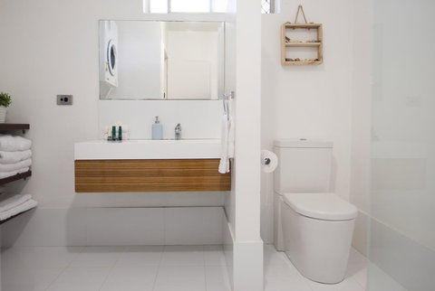 Cottesloe Beach On Napier - New Castle Holiday 13