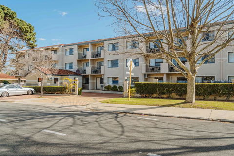 Canning Bridge Auto Lodge - New Castle Holiday 18
