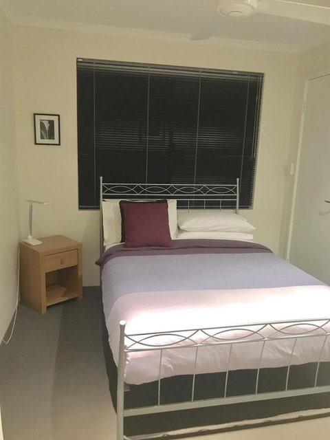 THE SANCTUARY LUXURY HOLIDAY HOME - New Castle Holiday 8