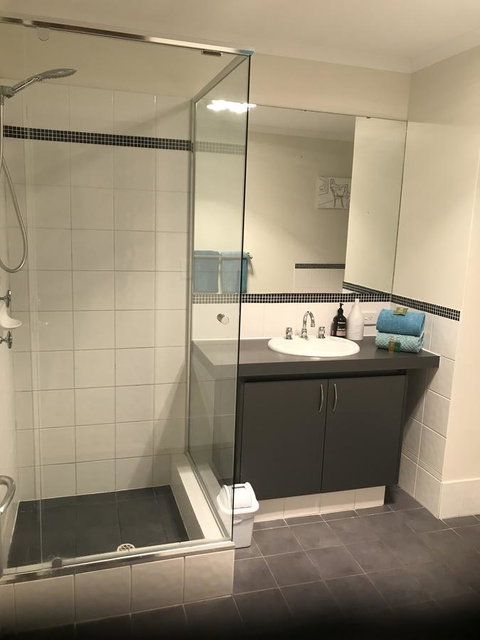 THE SANCTUARY LUXURY HOLIDAY HOME - New Castle Holiday 7