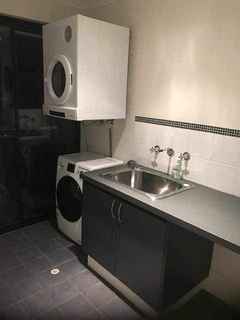 THE SANCTUARY LUXURY HOLIDAY HOME - New Castle Holiday 28