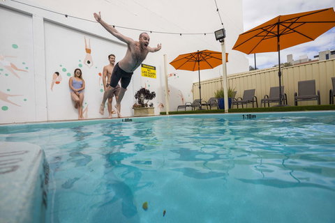 Perth City YHA - New Castle Holiday 1