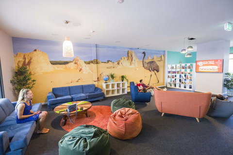 Perth City YHA - New Castle Holiday 6