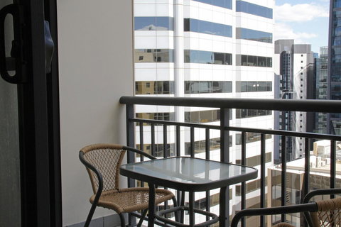 WESTEND CBD PERTH-ULTIMATE LOCATION - New Castle Holiday 23