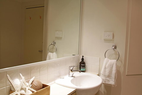 WESTEND CBD PERTH-ULTIMATE LOCATION - New Castle Holiday 20