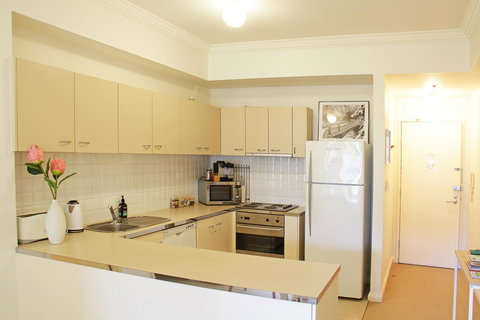WESTEND CBD PERTH-ULTIMATE LOCATION - New Castle Holiday 8