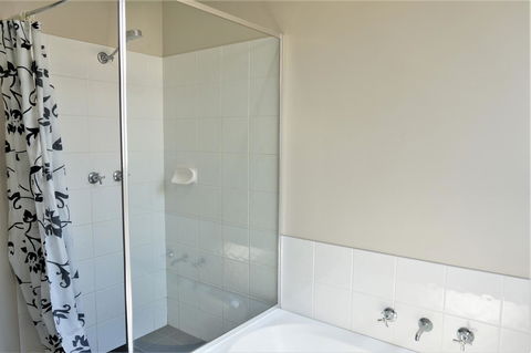 9 Krait Street - Perfect For Large Groups Or Families Alike - New Castle Holiday 12