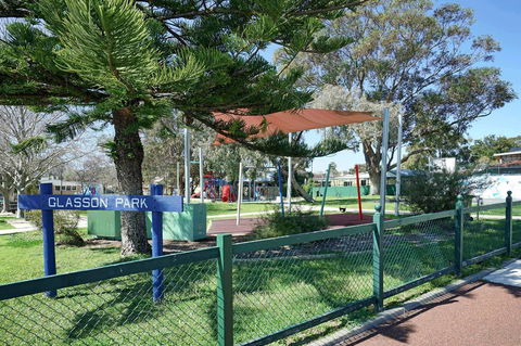 Freo Apartment - New Castle Holiday 8