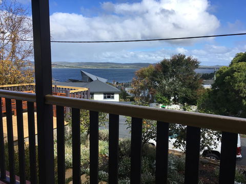 Rowley House - New Castle Holiday 9