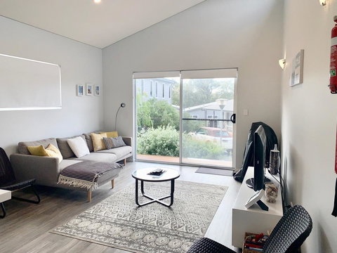 17 By The Sea - New Castle Holiday 12