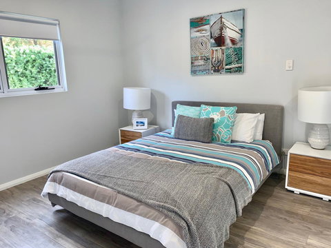 17 By The Sea - New Castle Holiday 8