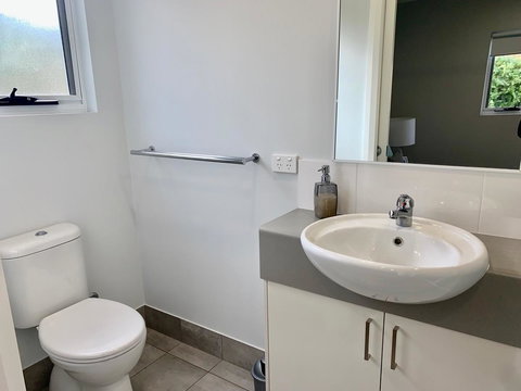 17 By The Sea - New Castle Holiday 10