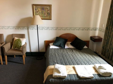 The Palace Hotel - New Castle Holiday 5