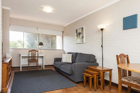 Rosalie 35 - New Castle Holiday 2