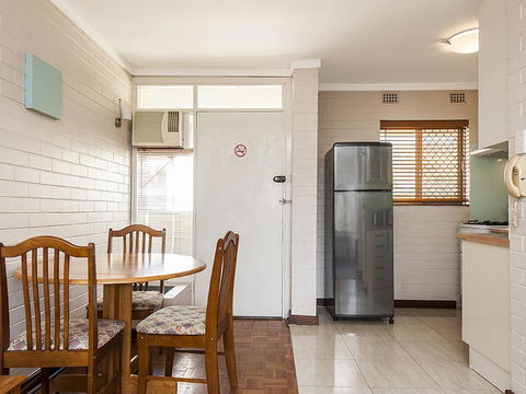 Rosalie 35 - New Castle Holiday 5