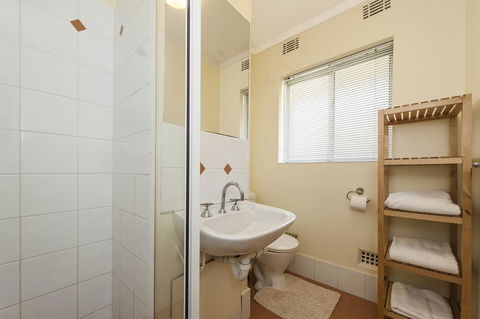 Rosalie 35 - New Castle Holiday 17