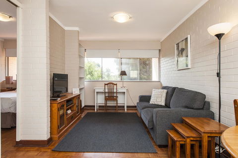 Rosalie 35 - New Castle Holiday 4